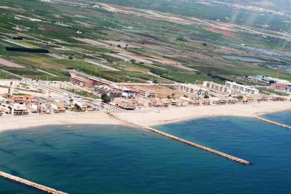 퍼졸 Apto Con Piscina En La Playa Cerca De Vlc Con Ac 아파트 외부 사진